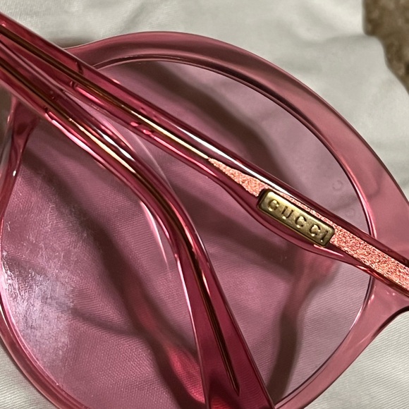 Pink Tinted Gucci Sunglasses - Picture 4 of 7
